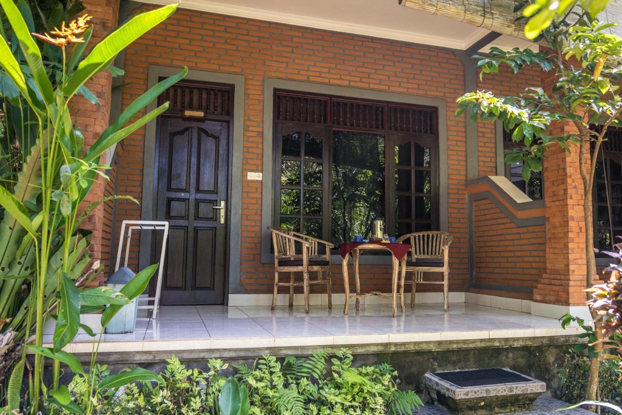Adi Santia Bungalows Ubud  Luaran gambar