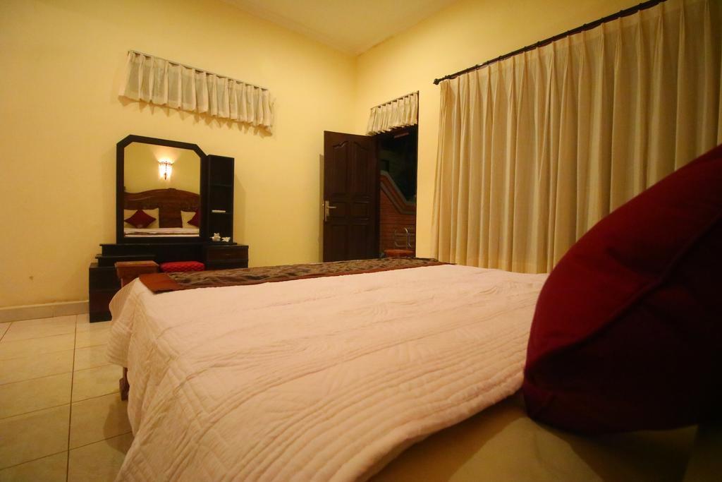 Adi Santia Bungalows Ubud  Luaran gambar